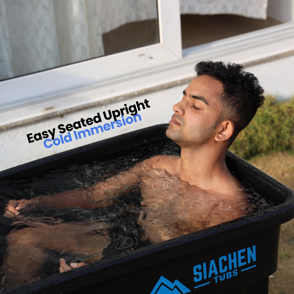 Easy seated upright cold immersion with comfortable posture